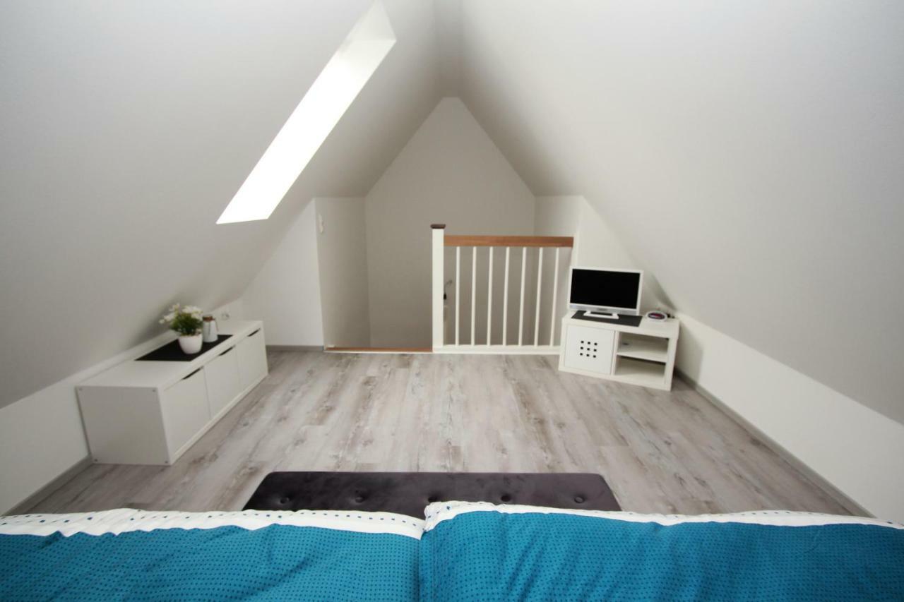 Familienfreundliches Ferienhaus In Kroepelin Exteriér fotografie